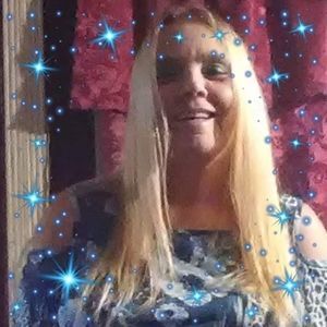 Meet your Posher, Brenda